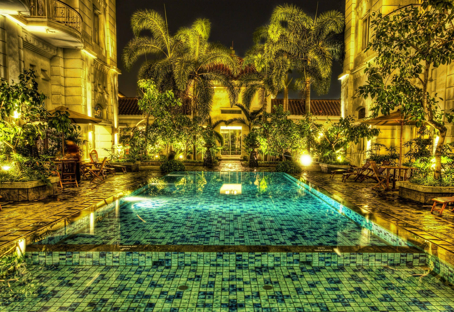 Stunning view of the grand pool in Jakarta, Indonesia. Wallpaper