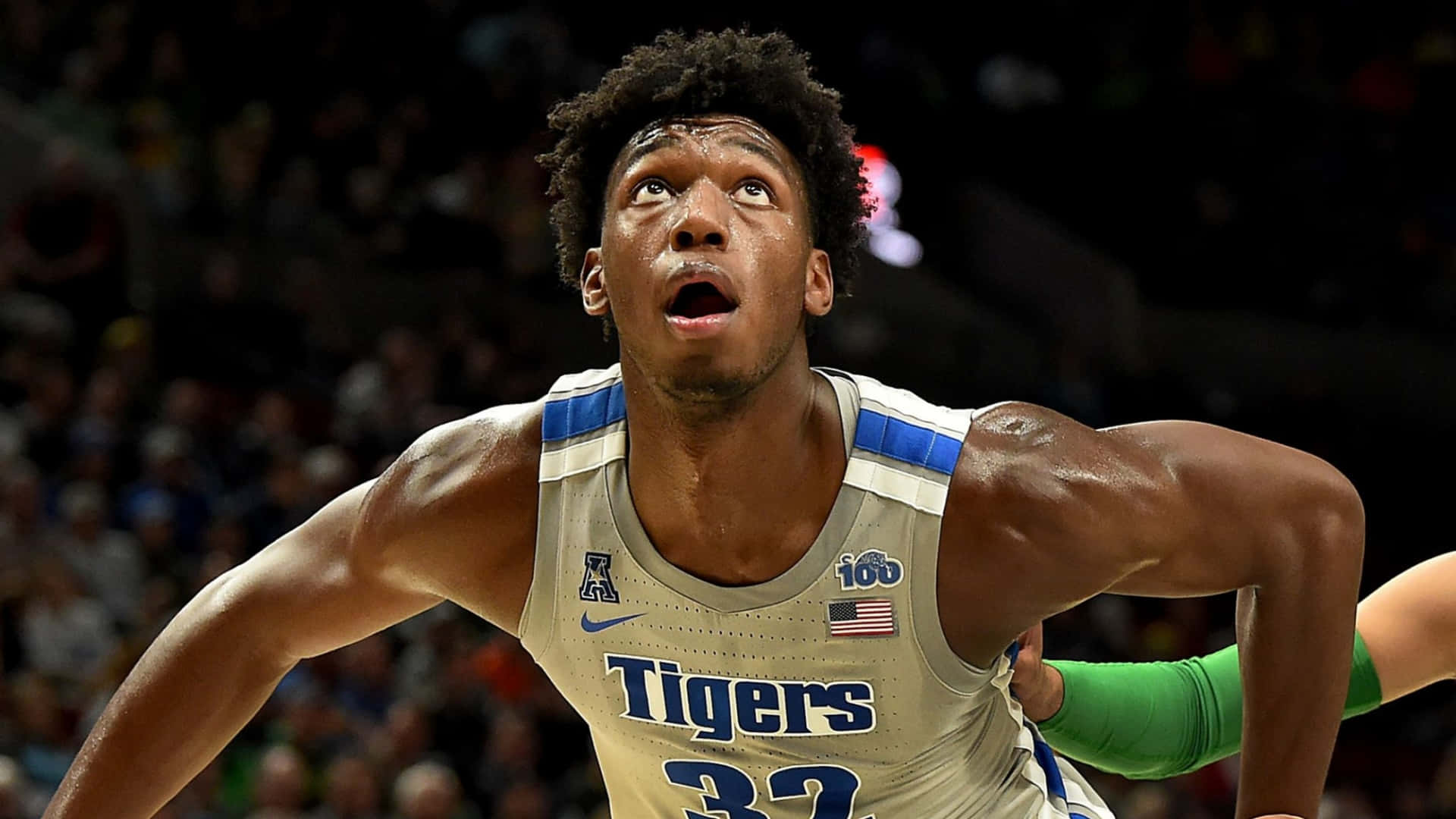 James Wiseman Basketball Action Wallpaper