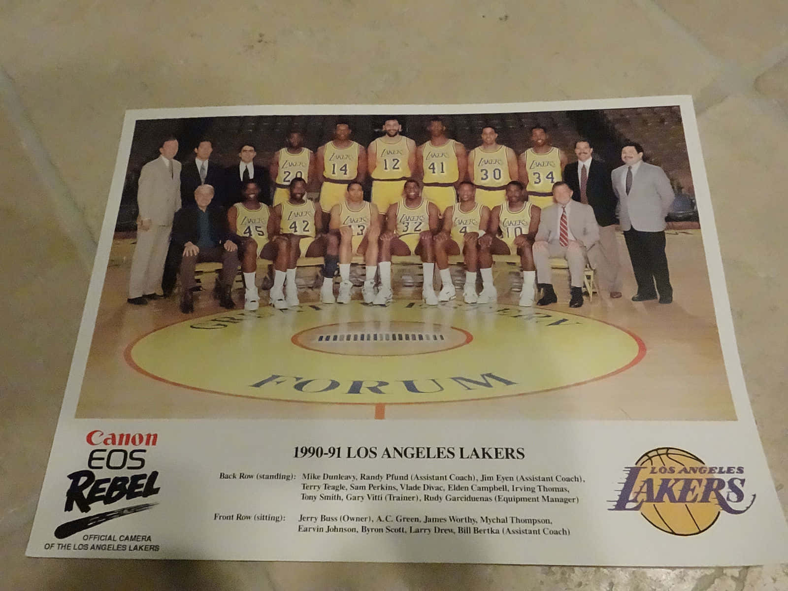 James Worthy LA Lakers 1990-1991 Fotografering Tapet Wallpaper