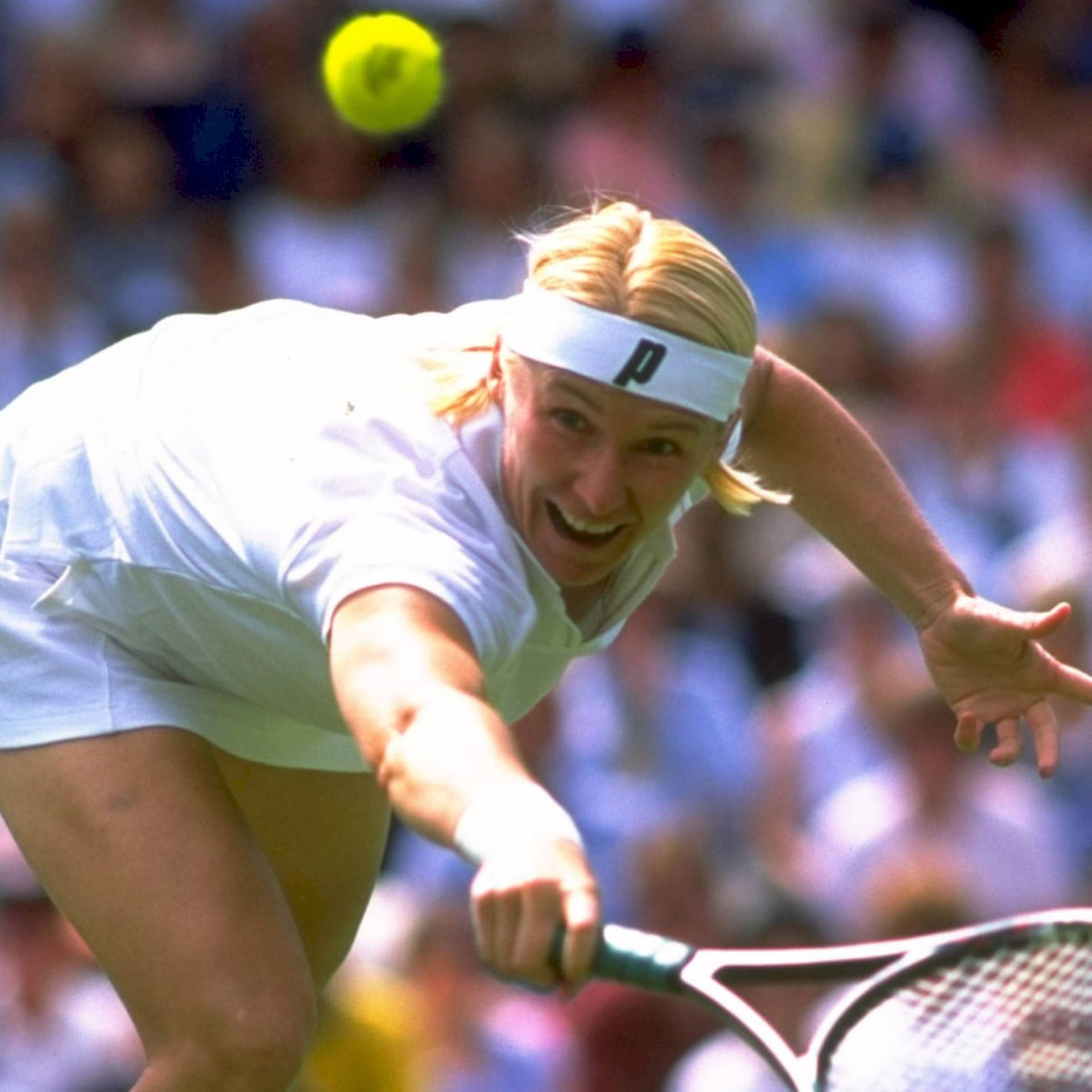 Czech Tennis Star Jana Novotna in Action Wallpaper