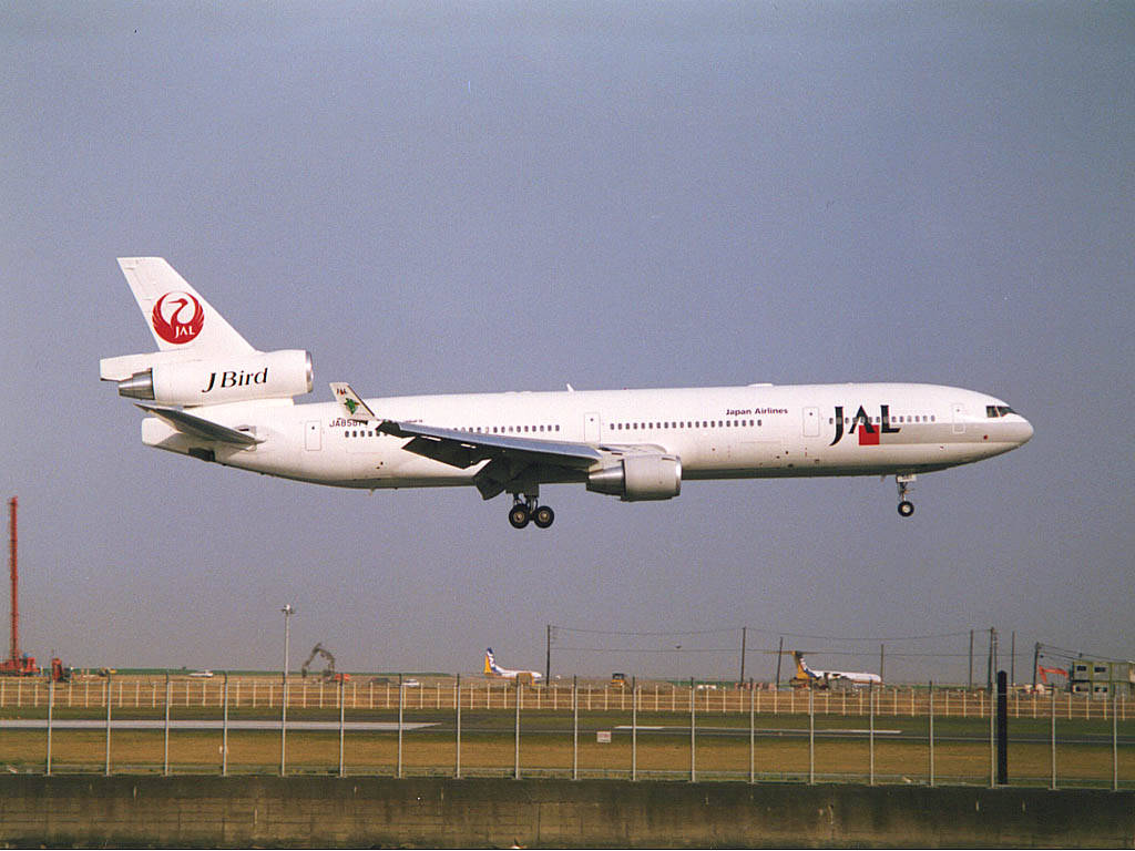 Japan Airlines Jal Flying Wallpaper