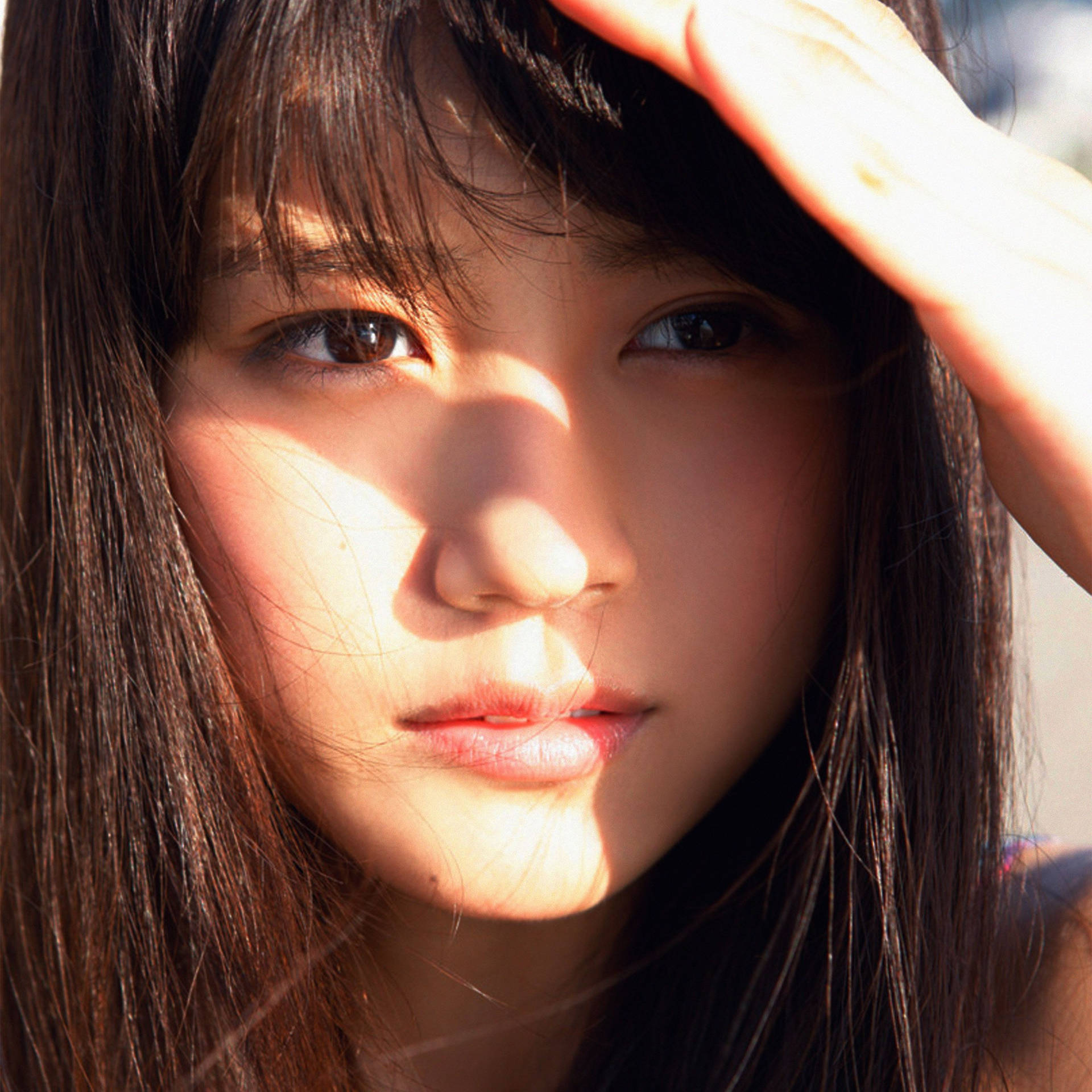Japan pige solkyssede ansigtsportræt Wallpaper
