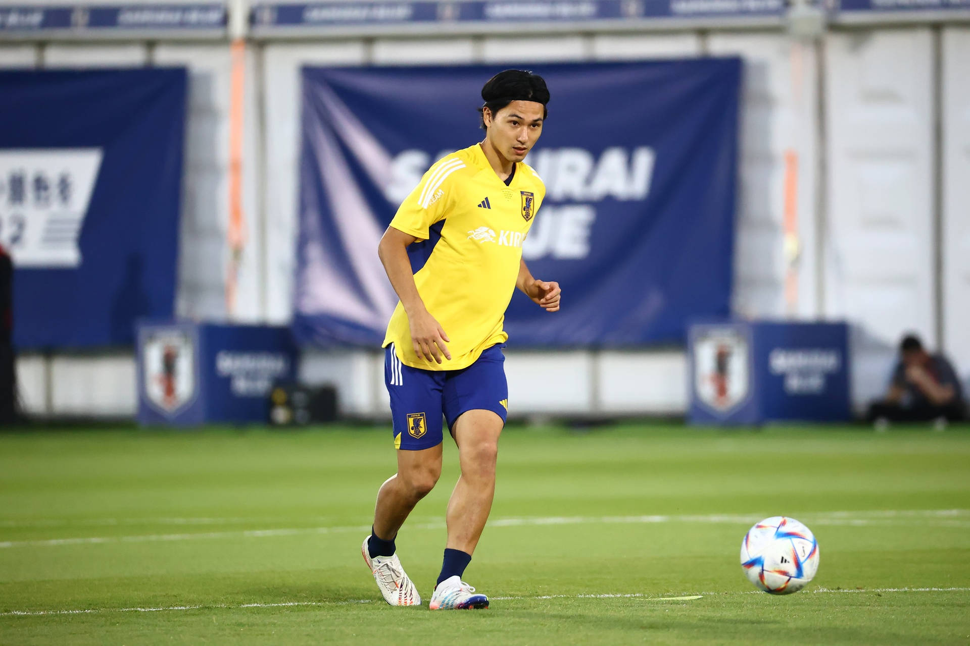 Japan National Football Team Takumi Minamino Warm Up