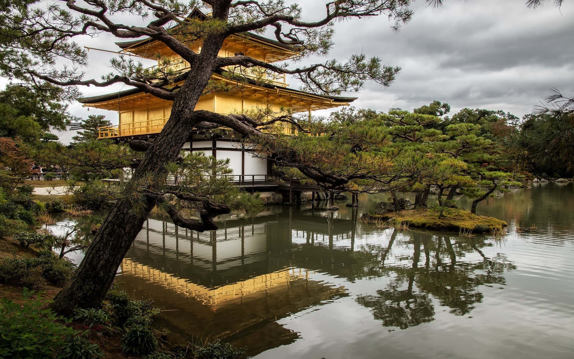 Genießedie Wunderschöne Kultur Und Natur Japans.