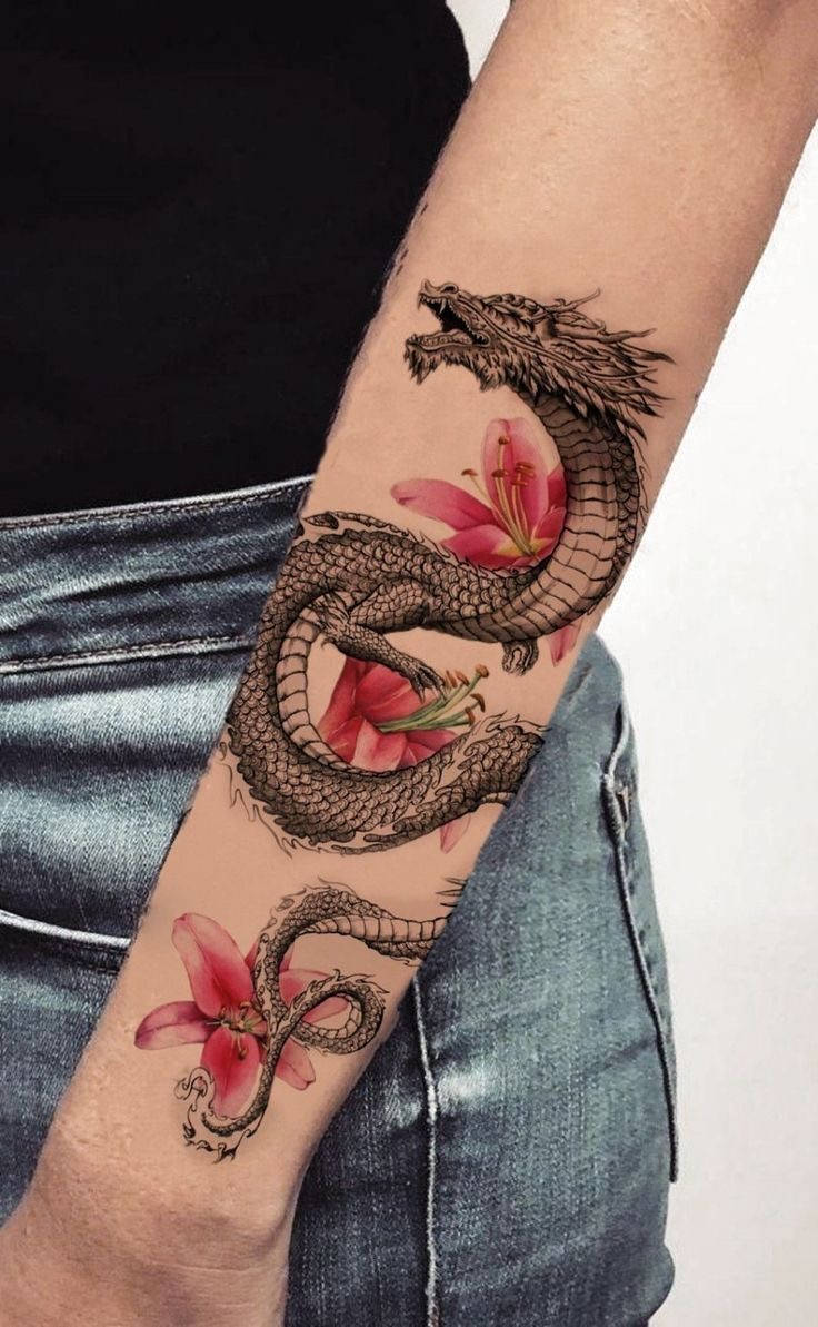 Japanskdrak-tatuering På Armarna. Wallpaper
