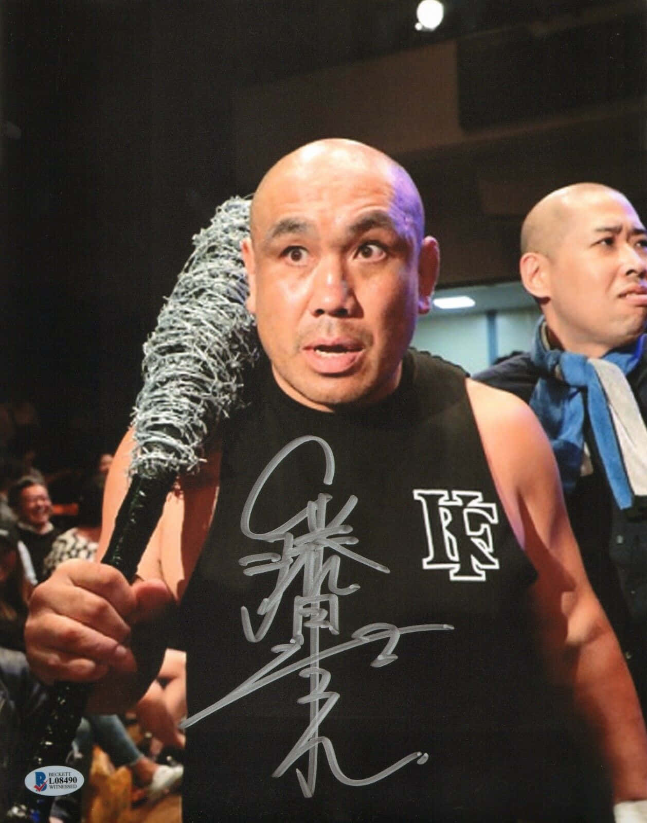 Japansk Wrestler Athlete Kazuyuki Fujita Med Autograf Tapet Wallpaper