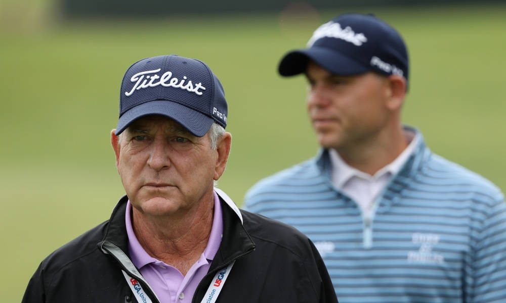 Jay Haas iført Titleist Golf Cap Wallpaper