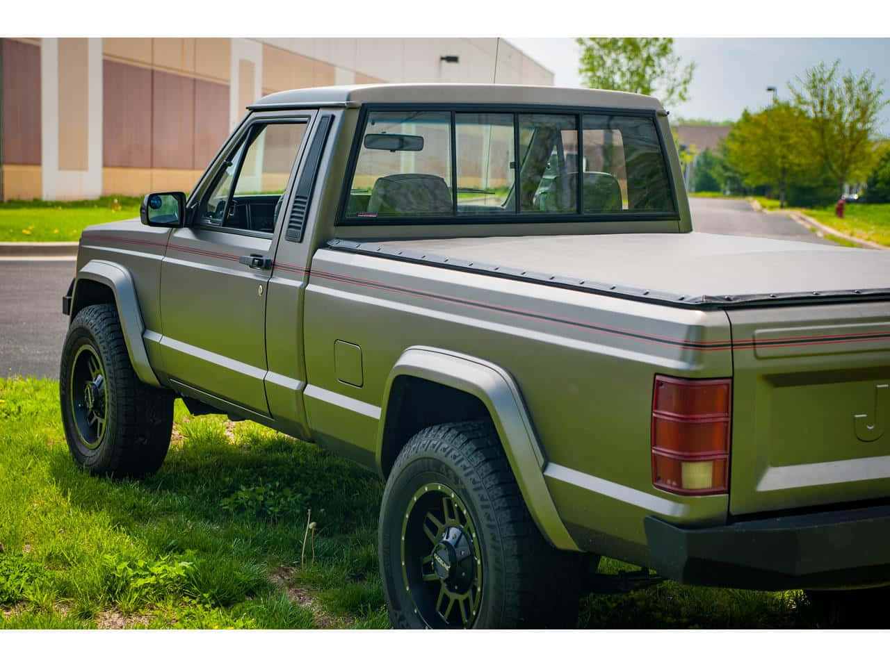 Jeep Comanche Kuorma-auto Toiminnassa Taustakuva