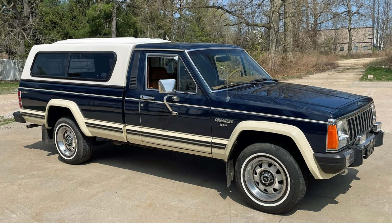 Légende : Aventure Off-road Jeep Comanche Fond d'écran