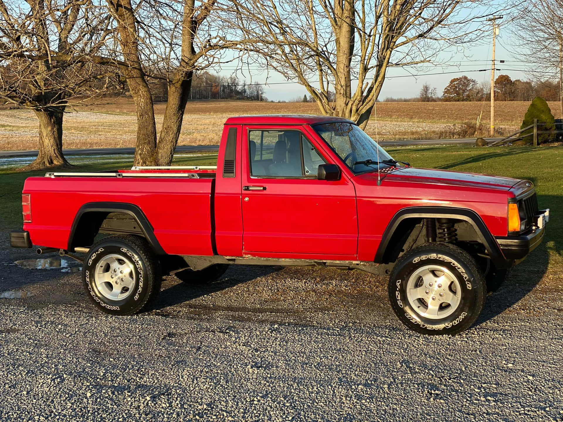 Kestävä Jeep Comanche Tutkii Villiluontoa Taustakuva