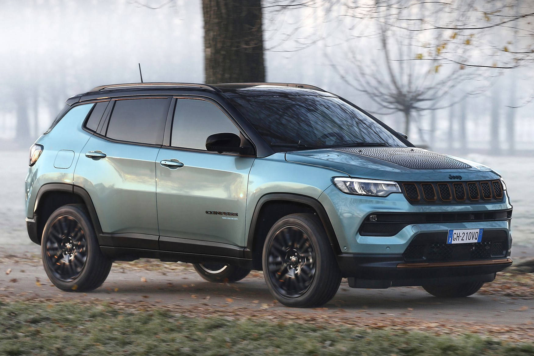 Download wallpapers 2022 Jeep Compass Trailhawk 4xe 4k front view  exterior new red Compass Trailhawk SUV American cars Jeep for desktop  free Pictures for desktop free