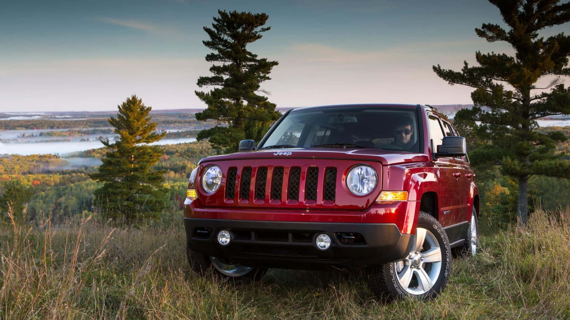 Jeep Patriot Explorant Un Terrain Hors Route Fond d'écran