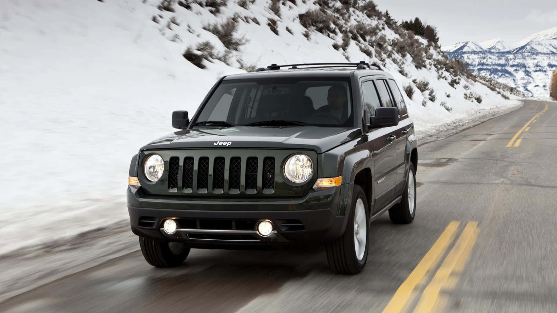 Jeep Patriot Aventureux En Tout-terrain Fond d'écran