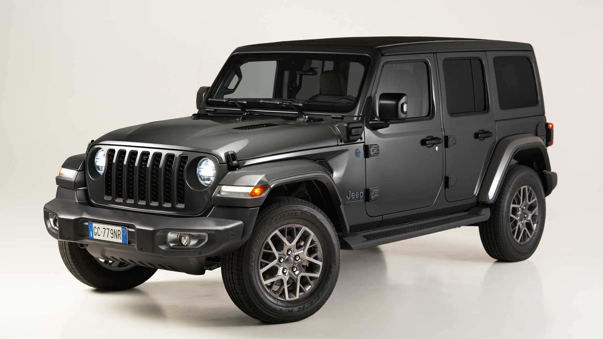 Conquer The Roadless With An Off-Road Jeep