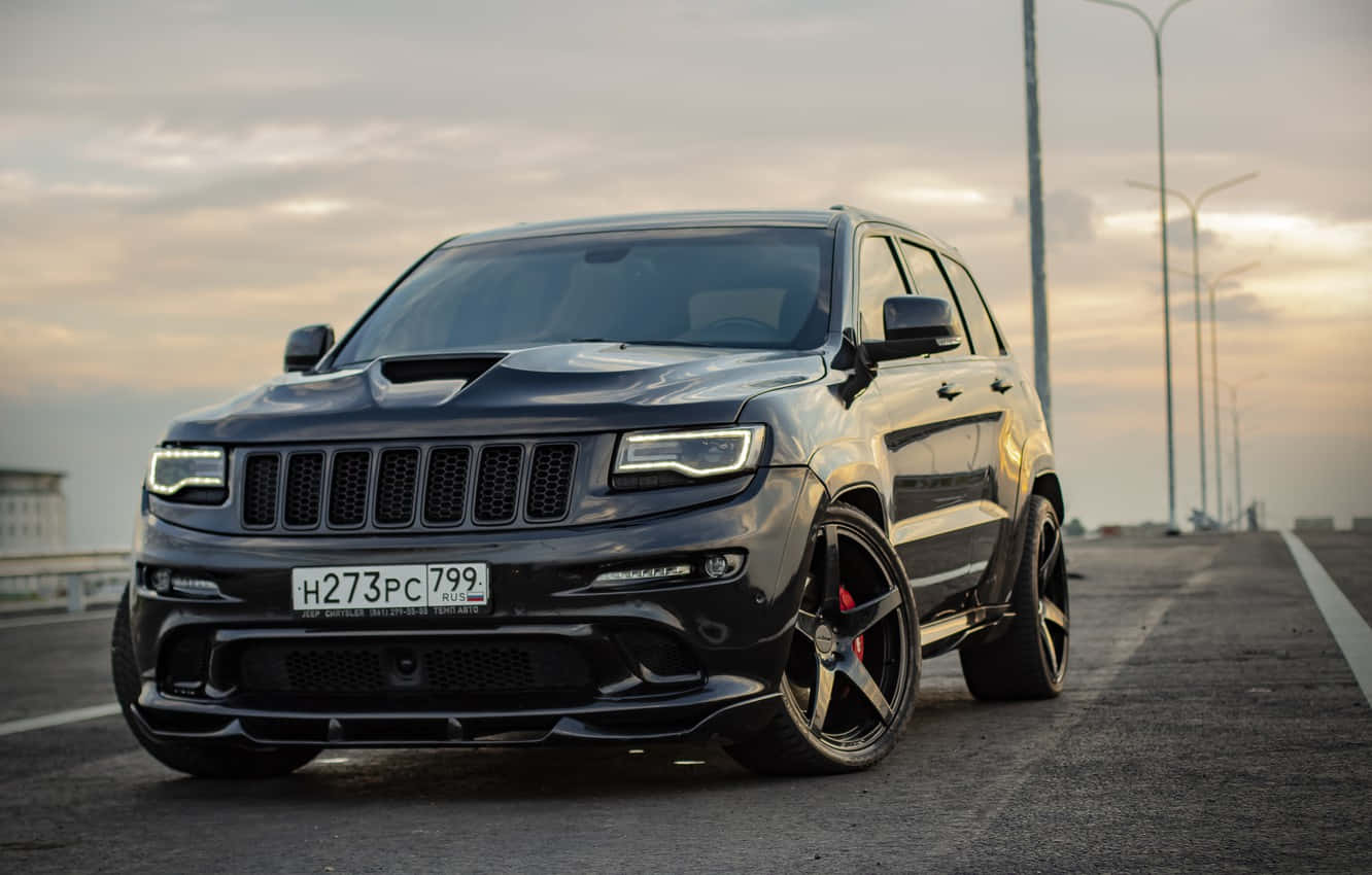 Conquer Any Terrain with the Jeep Trackhawk Wallpaper