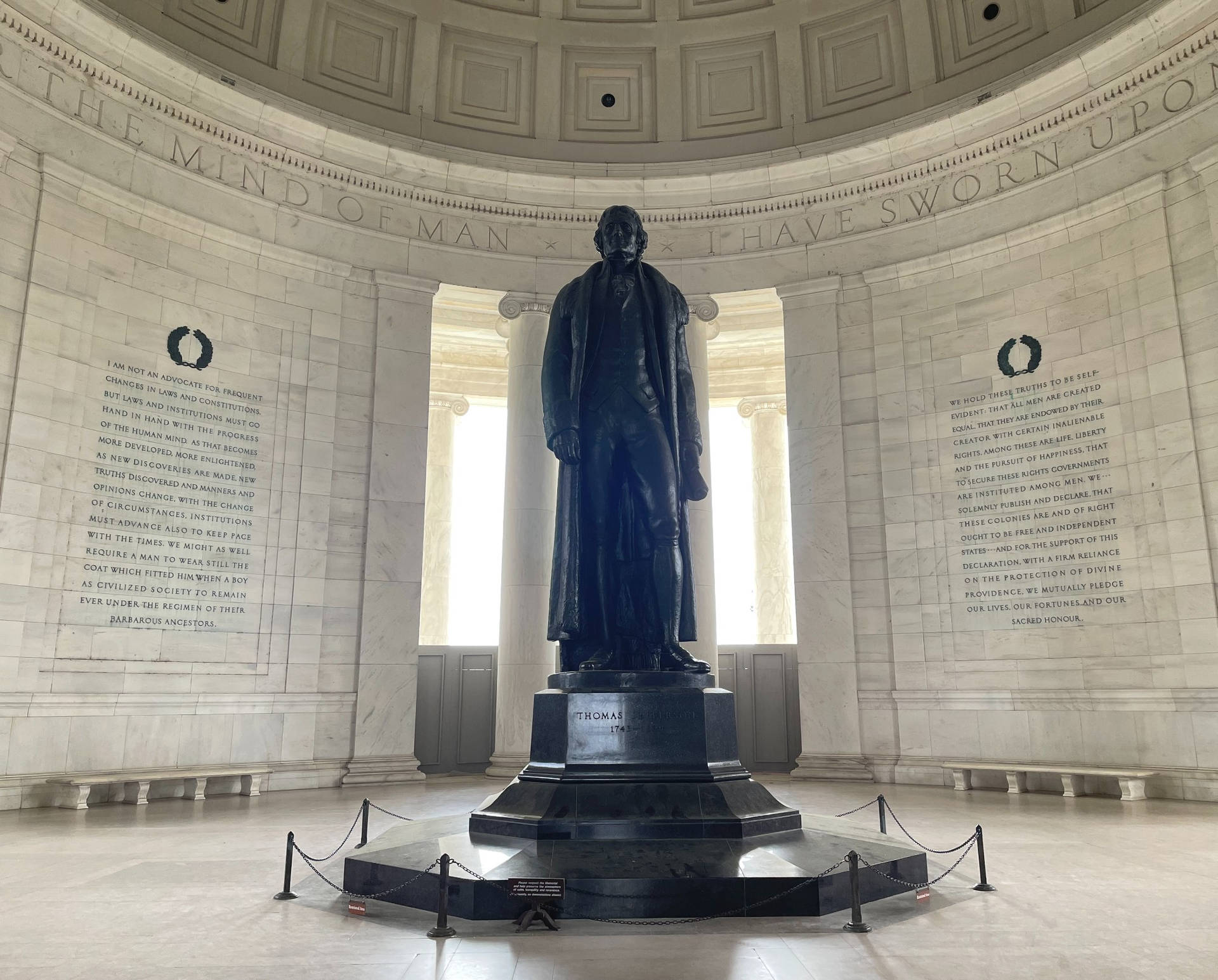 Jefferson Memorial Full Statue Wallpaper