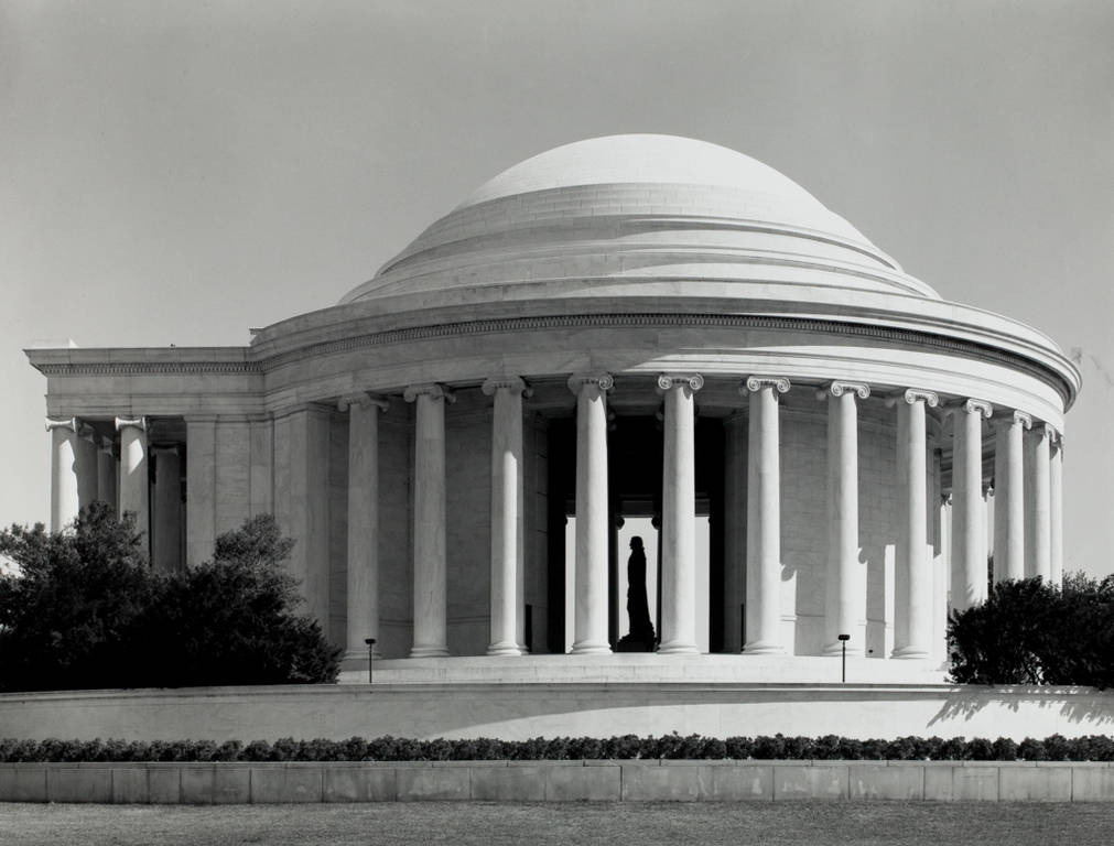 Jefferson Memorial Grayscale Background