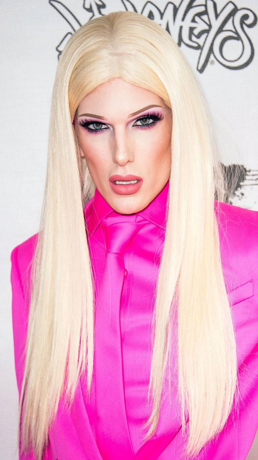 Jeffreestar Barbie Pink Would Be Translated To 