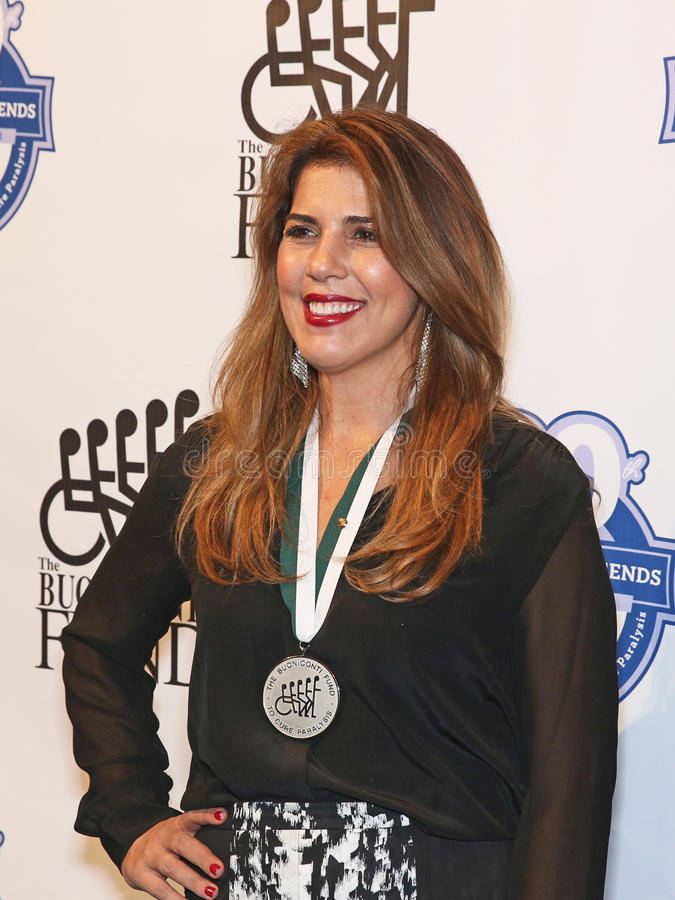 Jennifer Capriati Acclaimed Tennis Champion with her Victory Medal Wallpaper