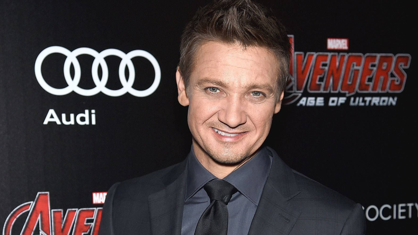Jeremy Renner At An Event