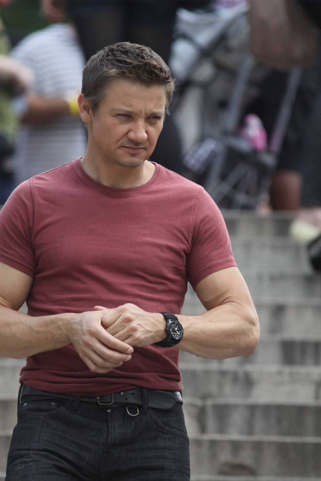Jeremy Renner In Red Fit Shirt