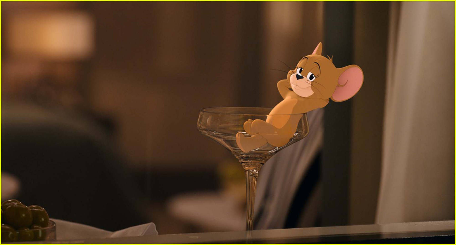Jerry Mouse Inside Wine Glass