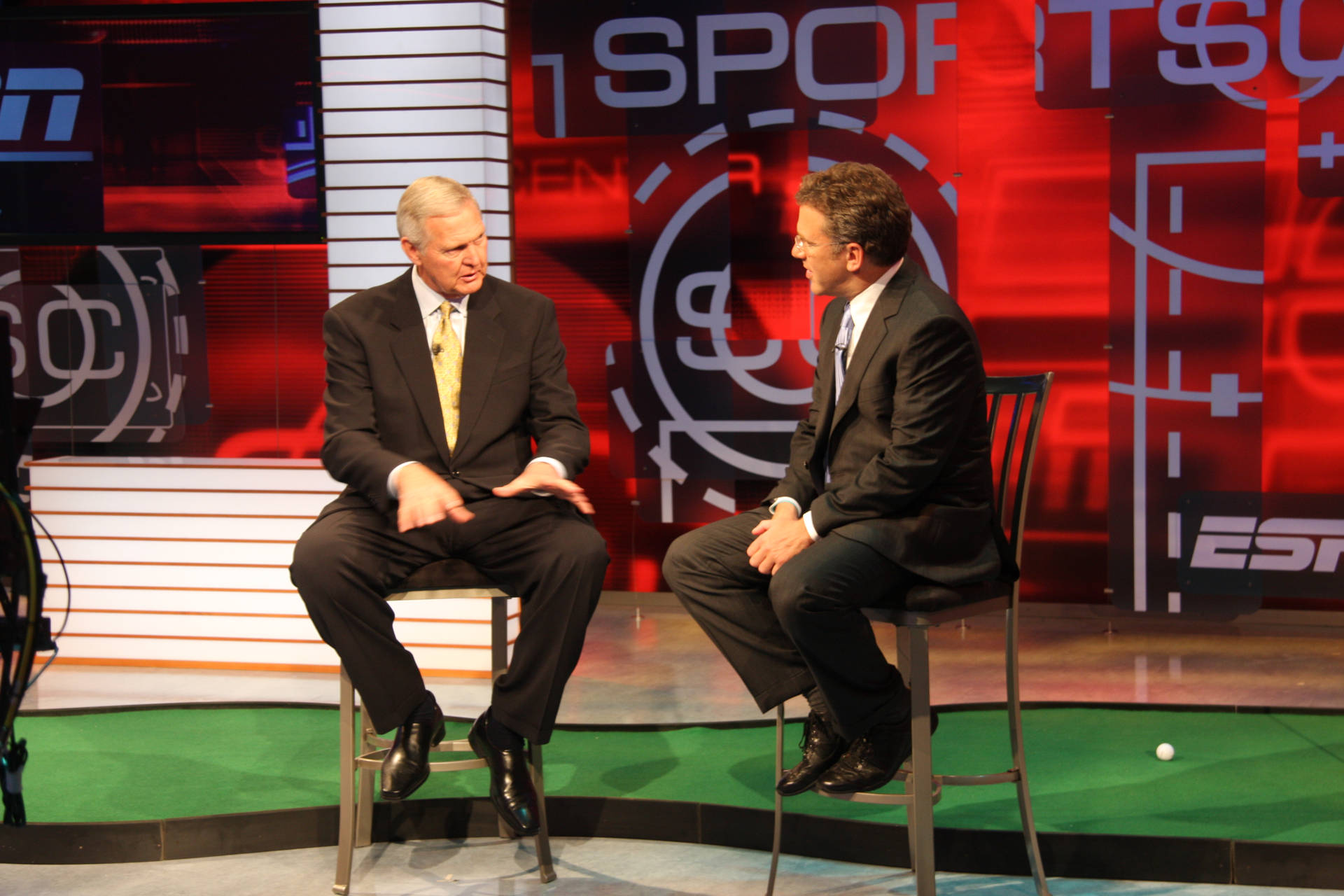 Jerry West ESPN Sports Interview With Neil Everett Wallpaper