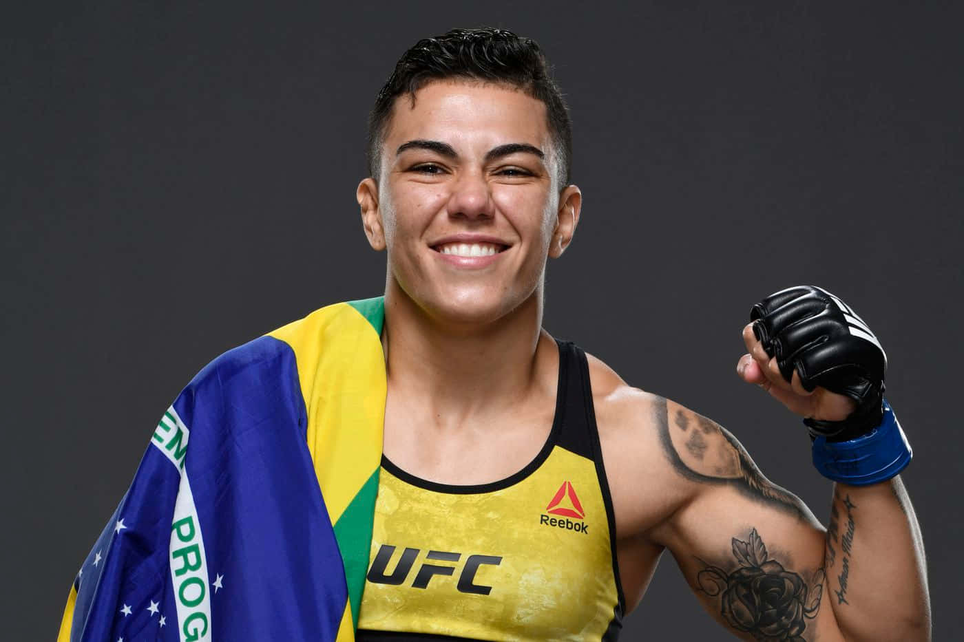 Jéssica Andrade With Brazilian Flag Wallpaper
