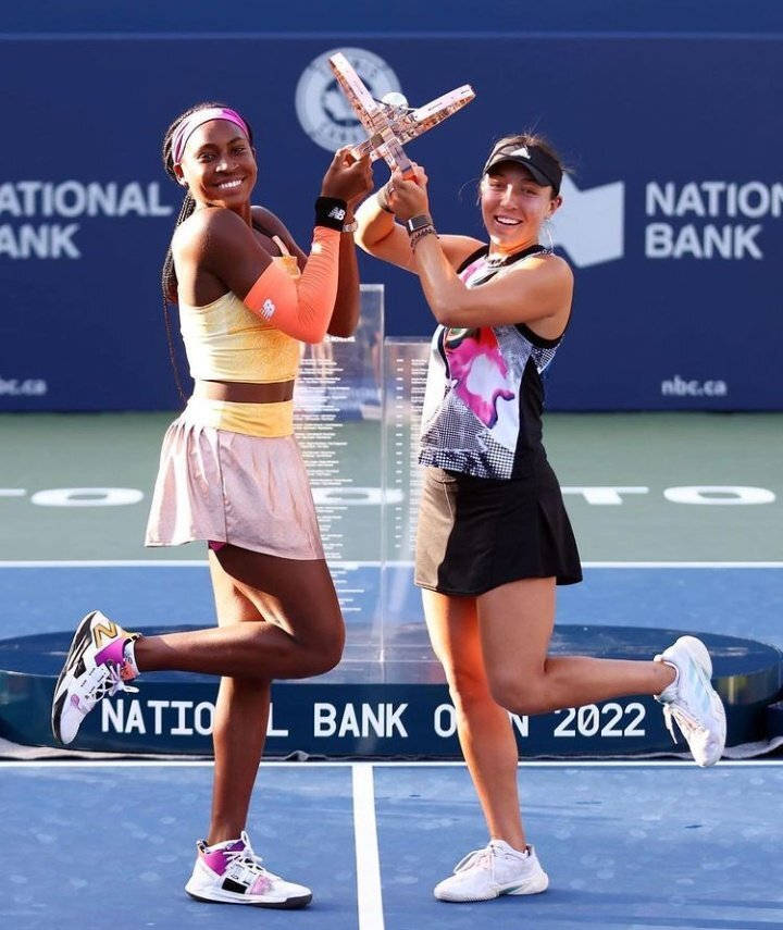 Jessica Pegula and Coco Gauff posing after a thrilling tennis match. Wallpaper