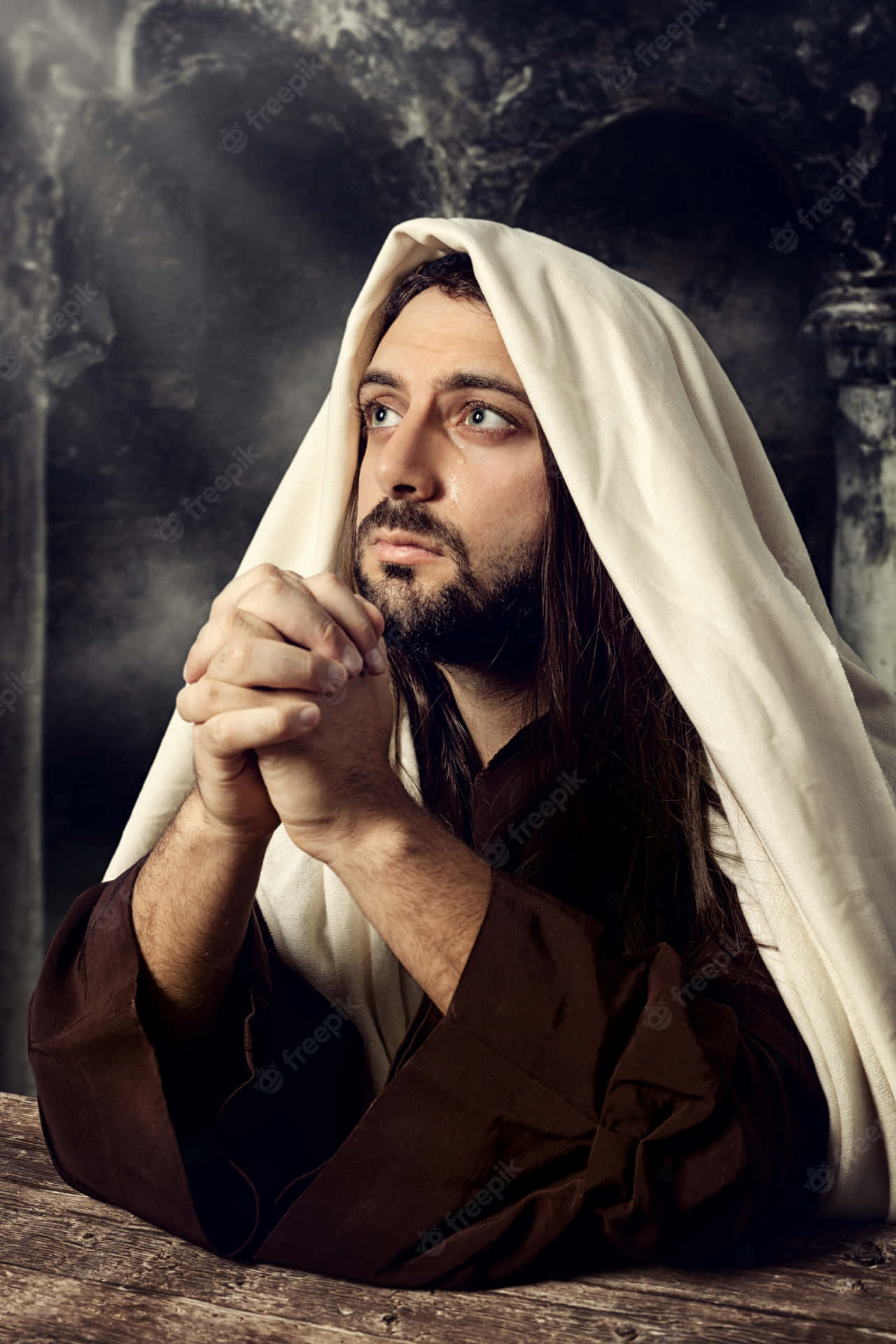 Jesúsrezando En El Jardín De Getsemaní Fondo de pantalla