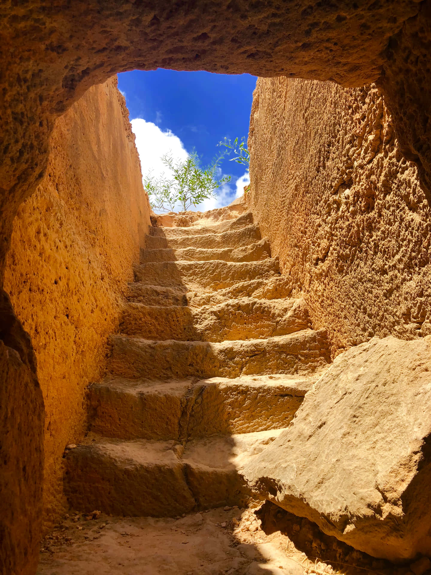Imagende Las Escaleras Del Sepulcro De Jesús