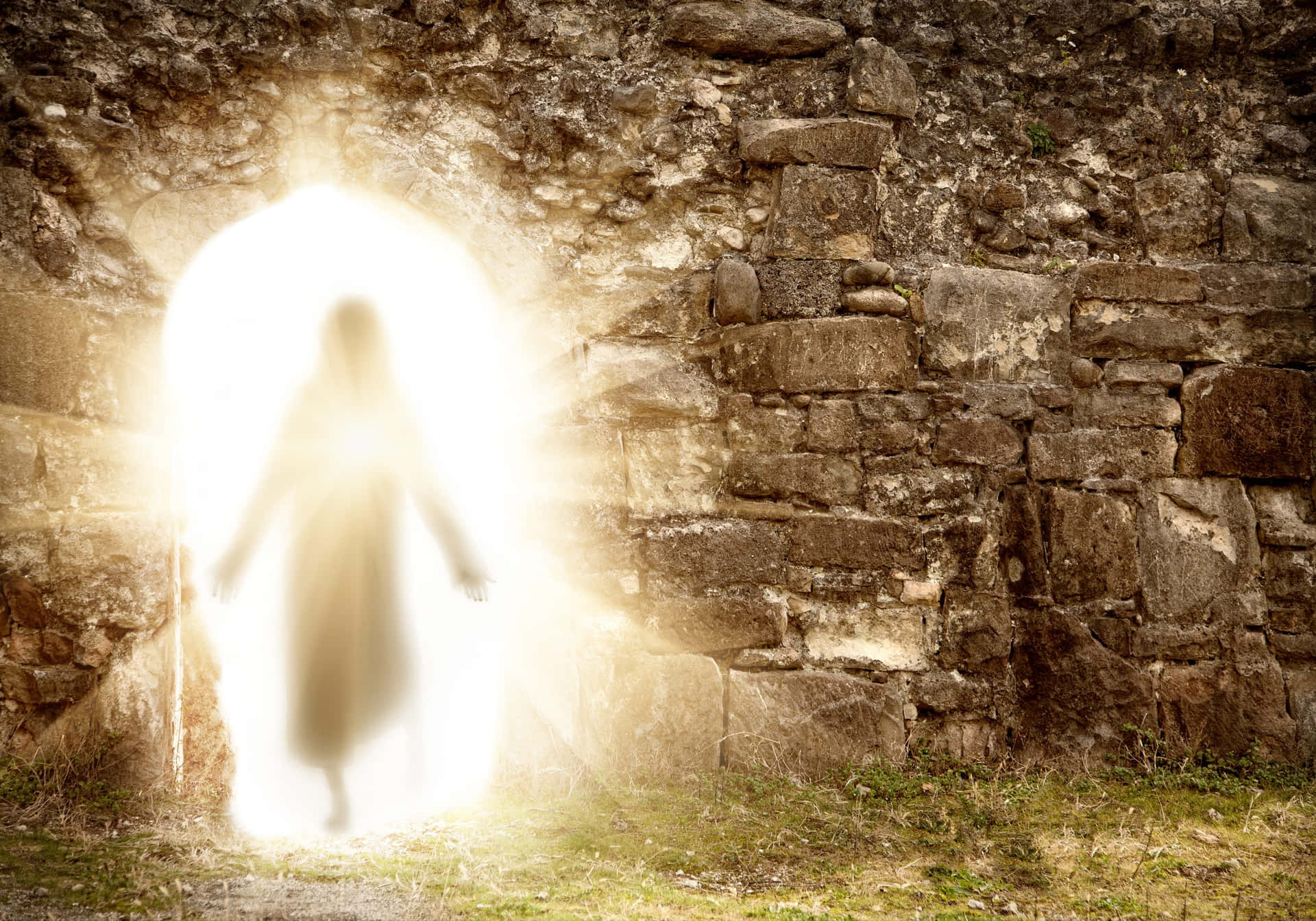 Imagenbrillante De La Resurrección De Jesús En La Tumba