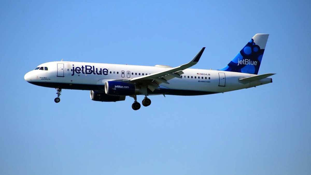 JetBlue Airways Airlines Airplane Flyvende Skyer Tapet Wallpaper