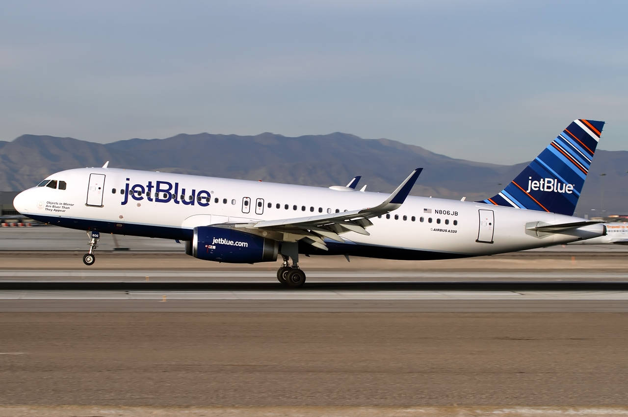 JetBlue Airways Plane On Airport Runway Wallpaper