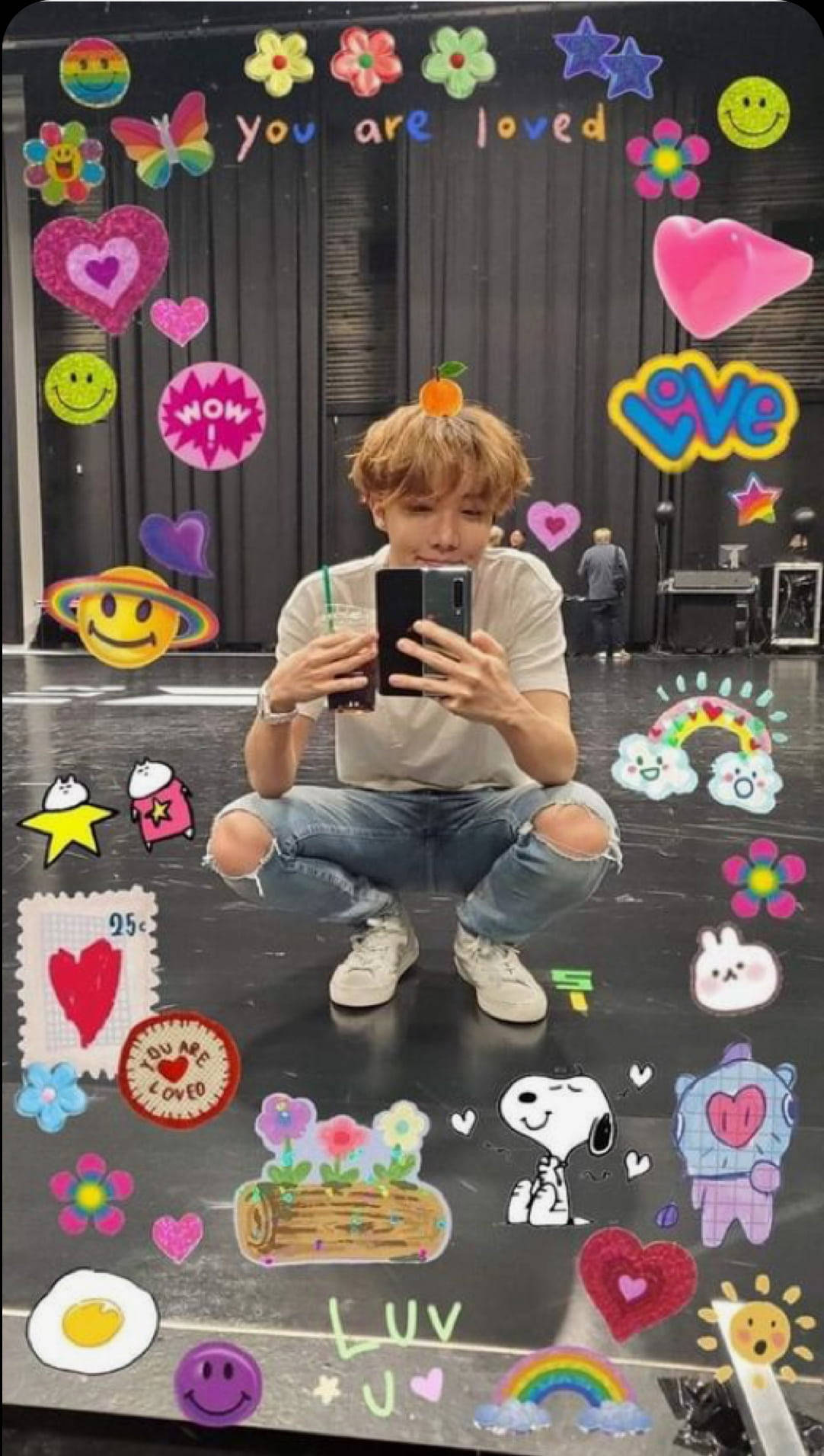 JHope Cute Mirror Selfie Wallpaper