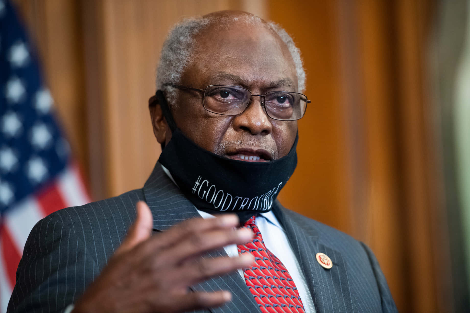 Jim Clyburn With Face Mask Wallpaper