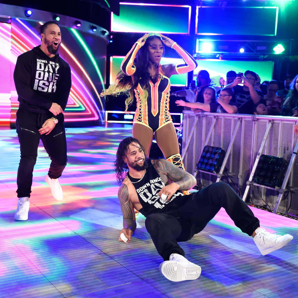Jimmy And Jey Uso With Naomi Wallpaper