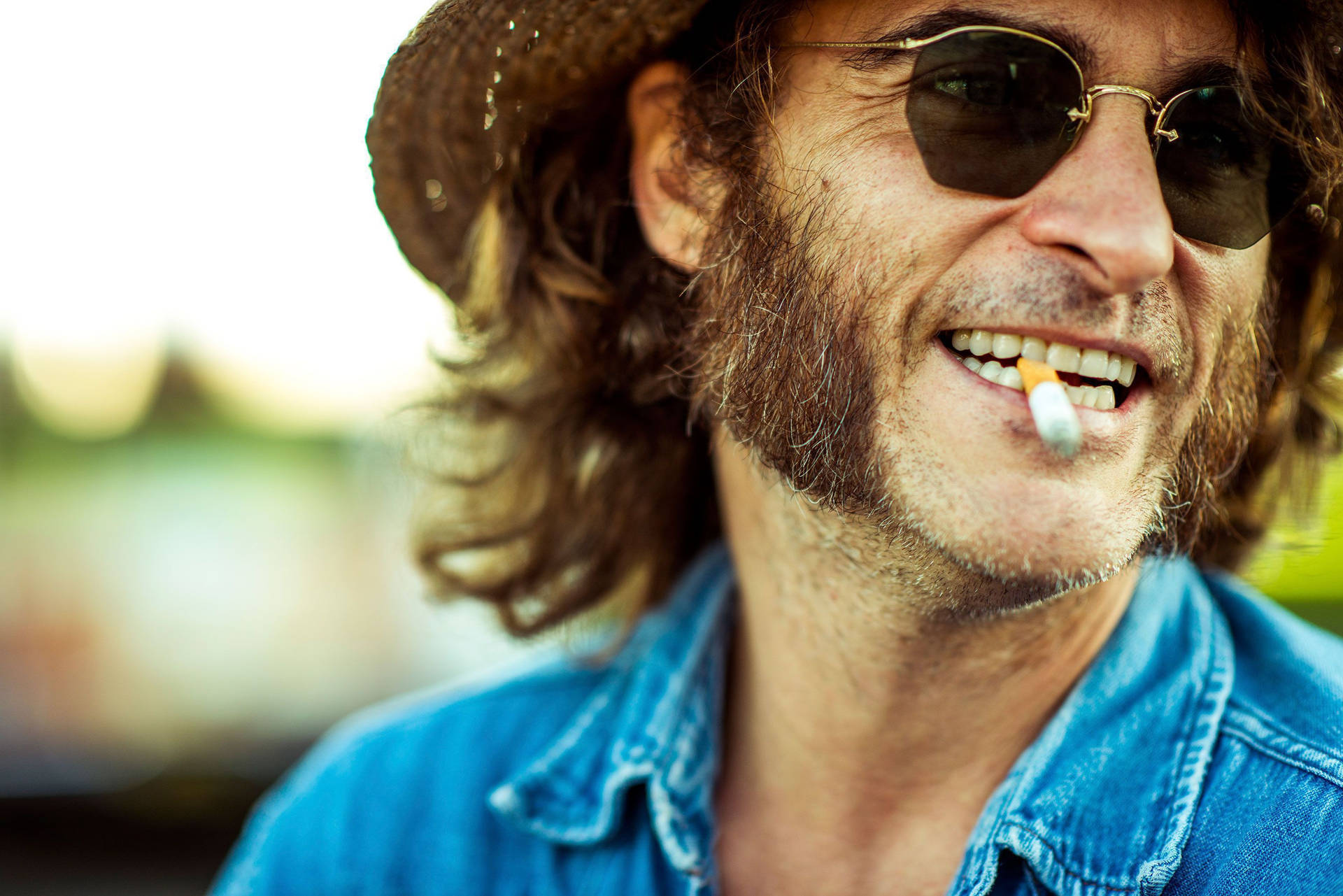 Hollywood Star Joaquin Phoenix as Doc Sportello in Inherent Vice Wallpaper
