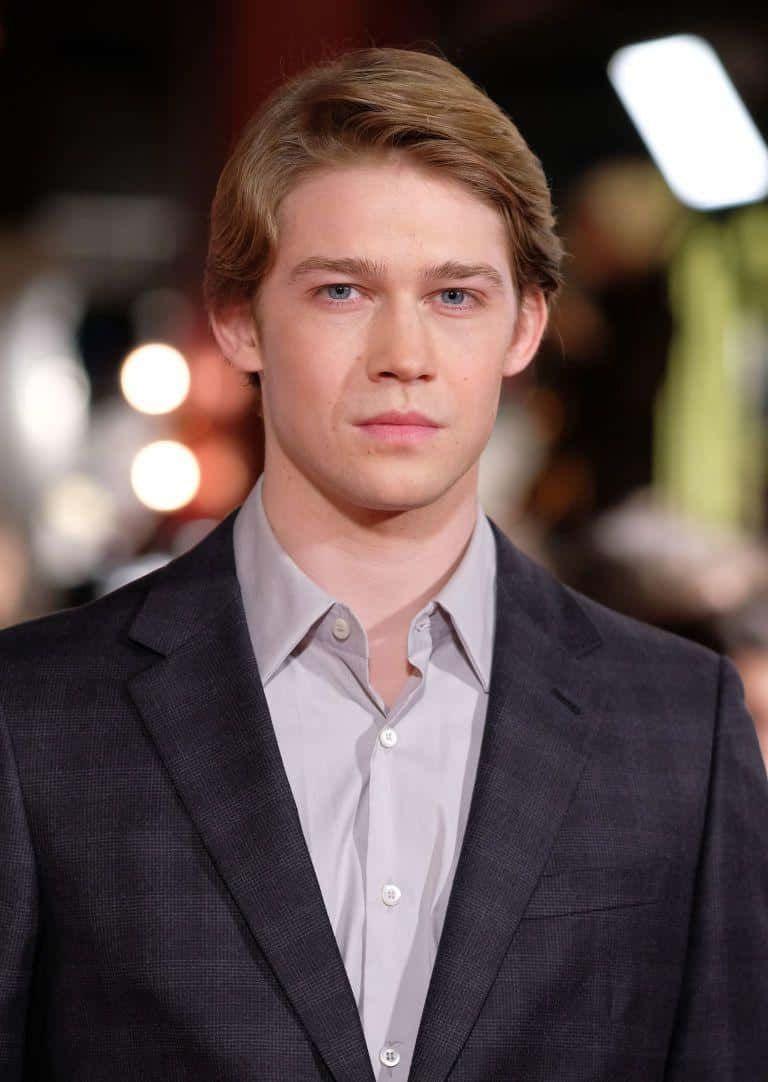 Actor Joe Alwyn Wallpaper