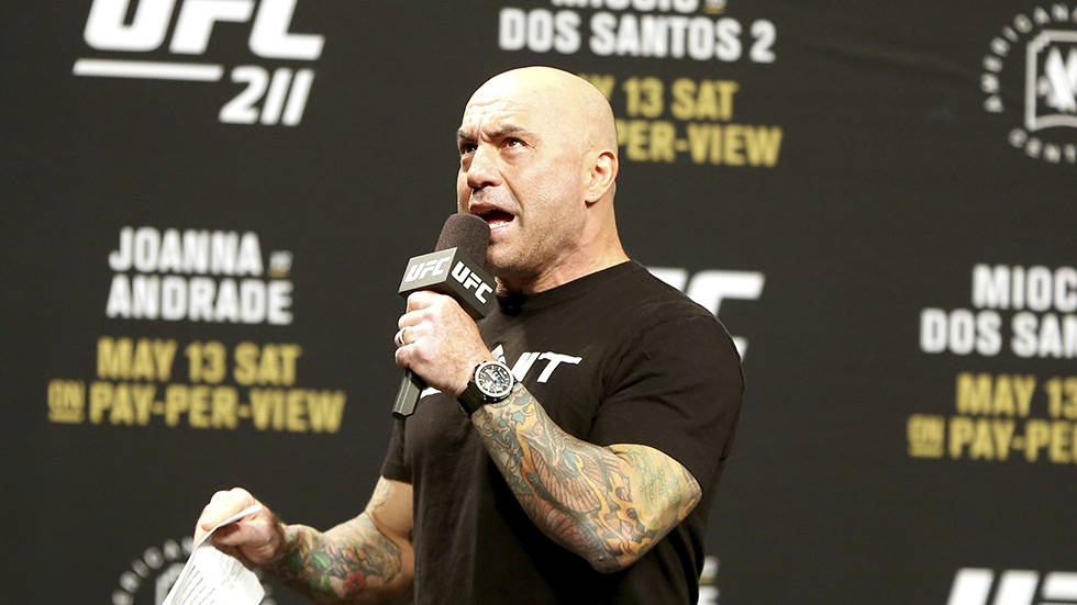 Joe Rogan Addressed Biased Commentary Allegations About Him and Daniel  Cormier to Sean O'Malley Months Before UFC 299 - EssentiallySports