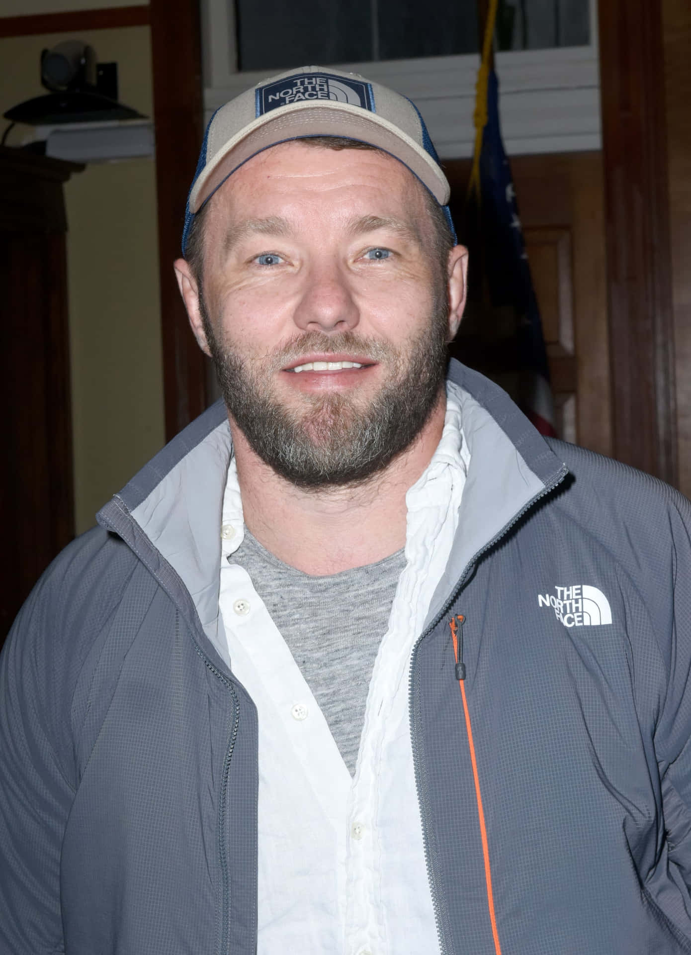 Joel Edgerton Casual Event Appearance Wallpaper