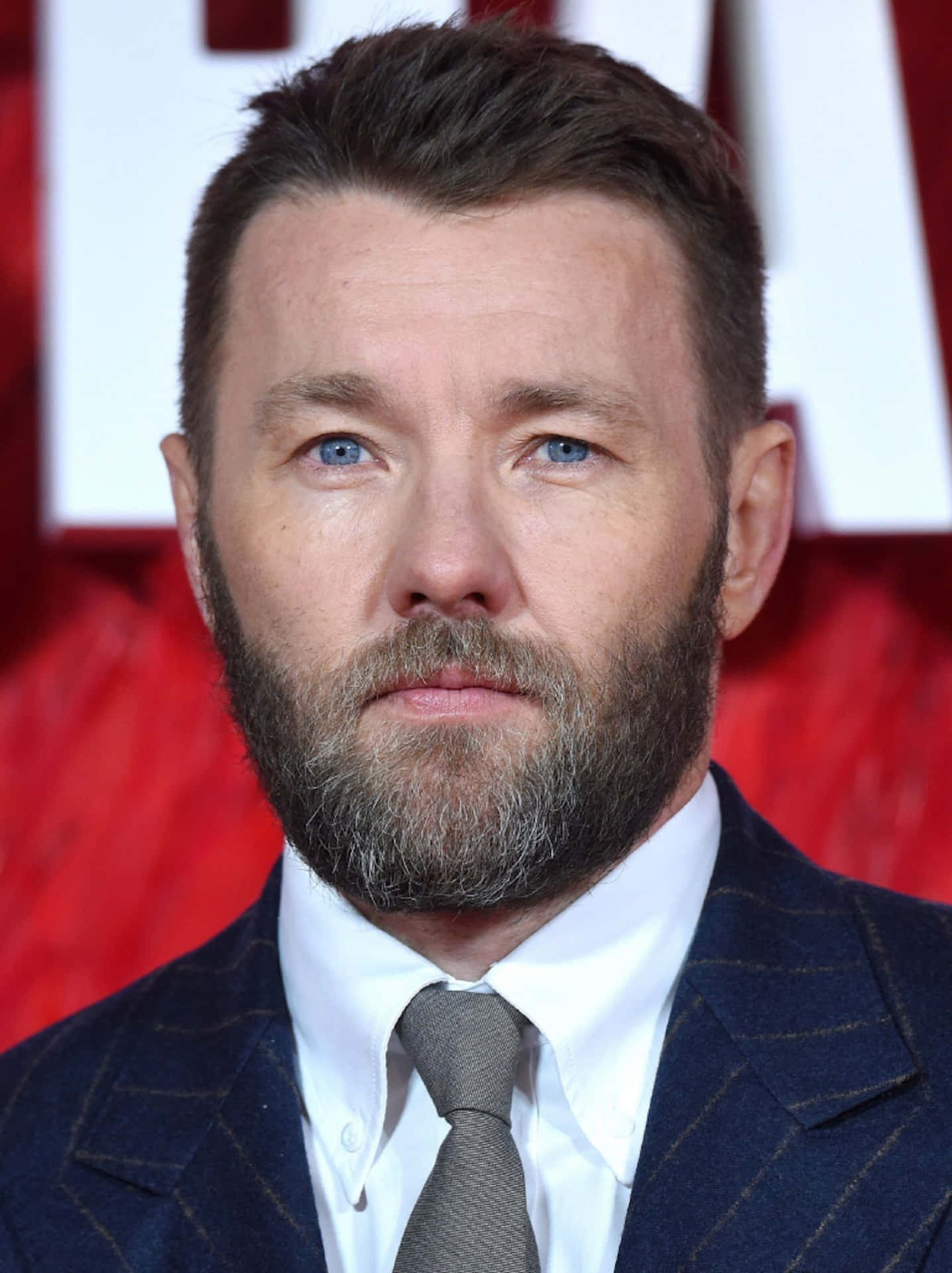 Joel Edgerton Red Carpet Look Wallpaper