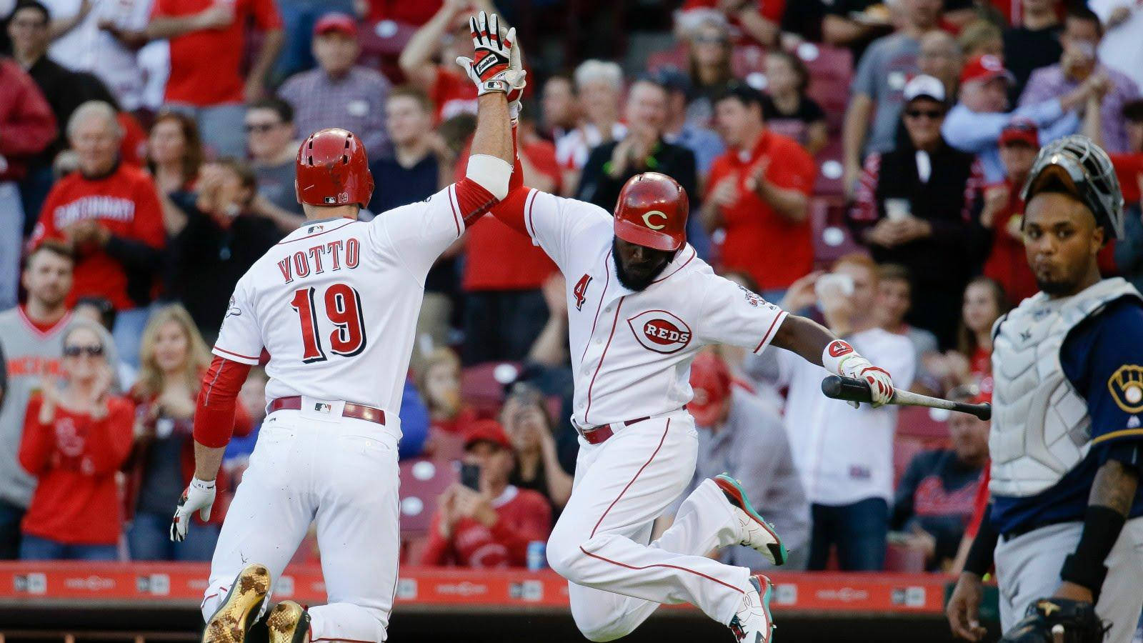 Joey Votto Cheering And Celebrating Wallpaper