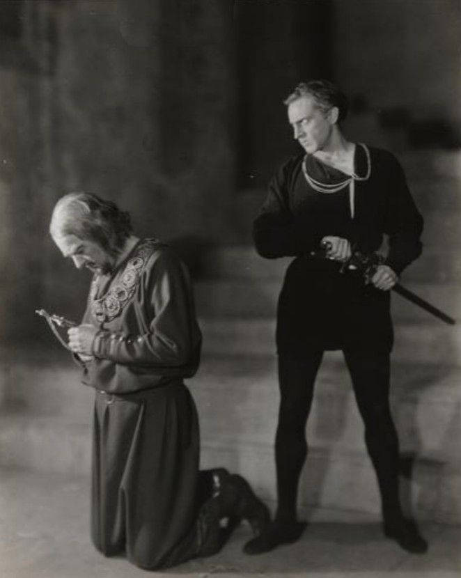John Barrymore Hamlet And The King Wallpaper
