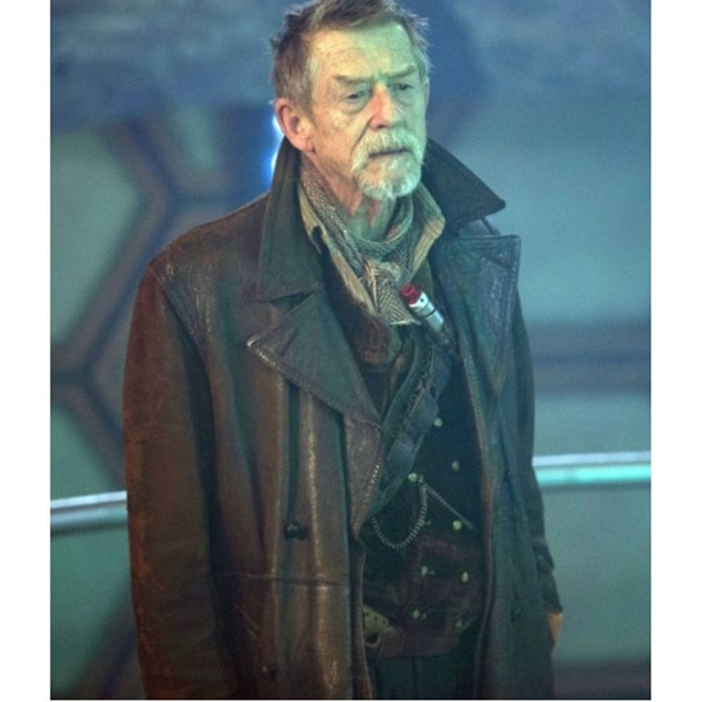 John Hurt i brunt frakke tapet Wallpaper