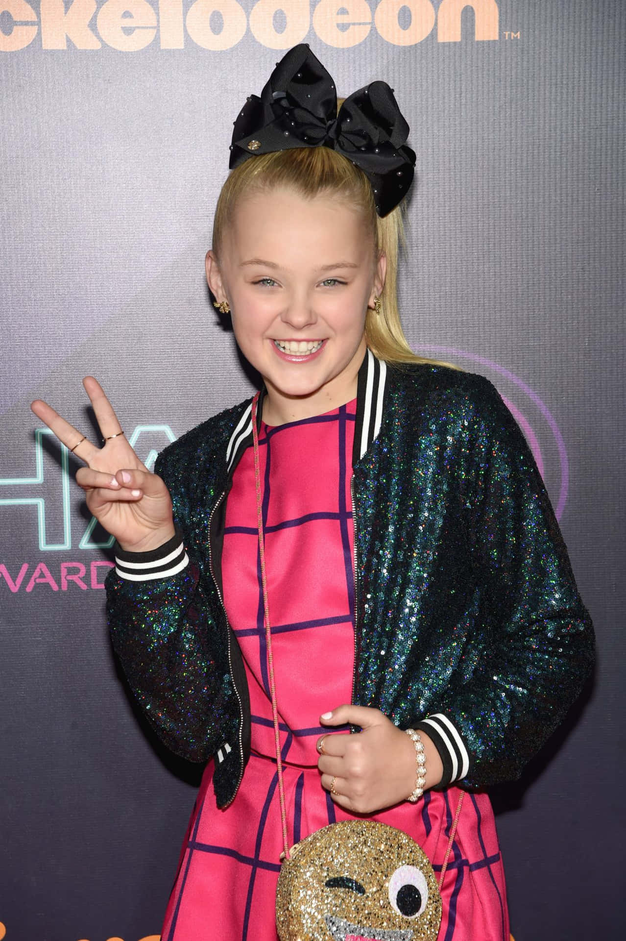 Jojo Siwa poses for a picture