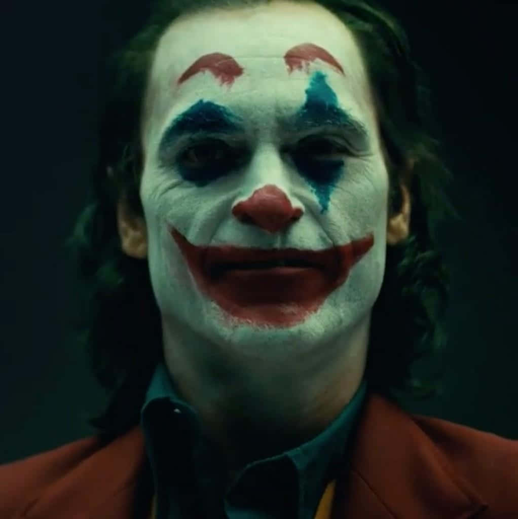 Joker Pfp With Face Paint Wallpaper