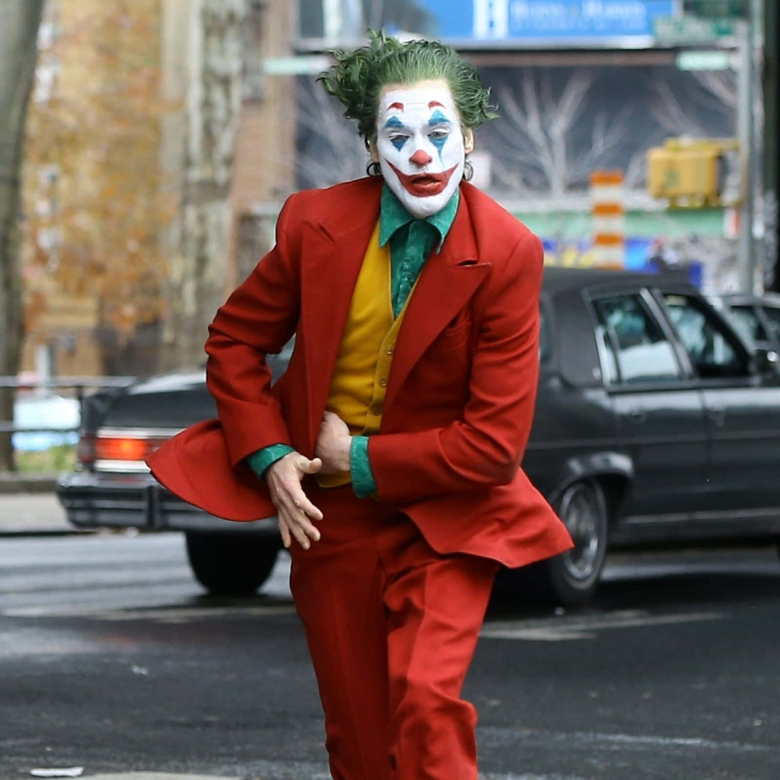Joaquinphoenix Som Joker På Dator- Eller Mobilbakgrund.