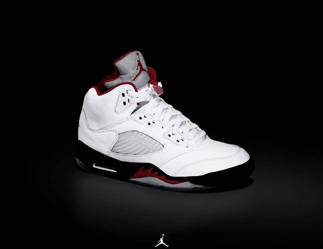 Image  A classic pair of Jordan Shoes as first released in 1985 Wallpaper