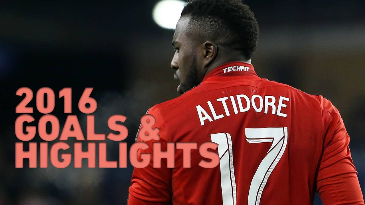 Star Soccer Player Jozy Altidore in Action Wallpaper